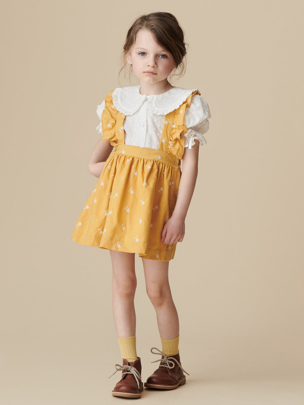 Jupe salopette fille moutarde à fleurs